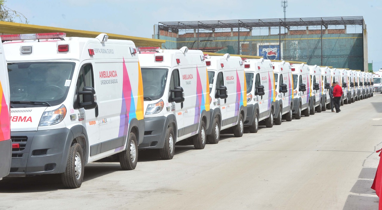 Entrega Alfredo del Mazo 42 nuevas ambulancias al ISSEMYM